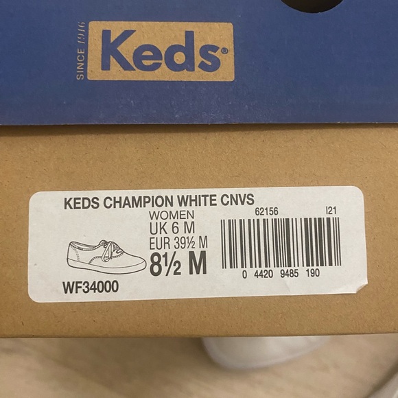 Keds Women 8.5 Champion White Canvas Sneakers - Picture 3 of 11